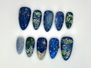 Midnight Daisy Garden Nail Art | Handpainted Blue Ocean Waves & Starfish Nails | Ocean Themed Nail Art with Gold Accents | OC531HC