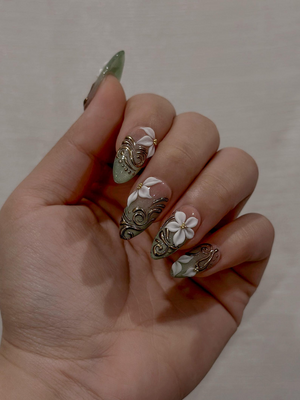 3D White Blossom Gold Press On Nails | Nude Green Luxury Stiletto Nails | Handmade Elegant Nail Art | Classic Luxury Press Ons | OB301EC