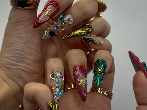 Luxe Ornament Christmas Press On Nails | 3D Holiday Nail Art | Red & Green Chrome Nails | Rhinestone Design | Festive Press Ons | OB214HC