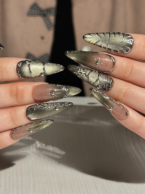 Gothic Celestial Press On Nails, Dark Cat Eye Galaxy Nails with Silver Stars, Edgy Ethereal Stiletto Nails with Metallic Charms, OC1289HC