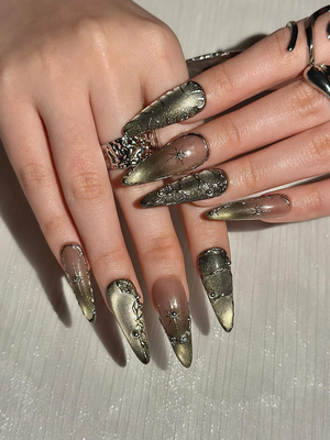Gothic Celestial Press On Nails, Dark Cat Eye Galaxy Nails with Silver Stars, Edgy Ethereal Stiletto Nails with Metallic Charms, OC1289HC