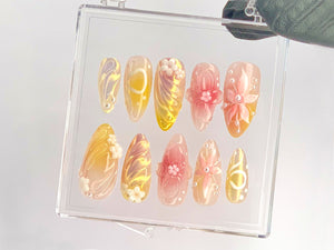 Floral Fantasy Press On Nails | Golden Elegance Fake nails| Chic Blossoms Nail Art | Pretty Petals Nail Charms | Wedding Nails | OC527YL