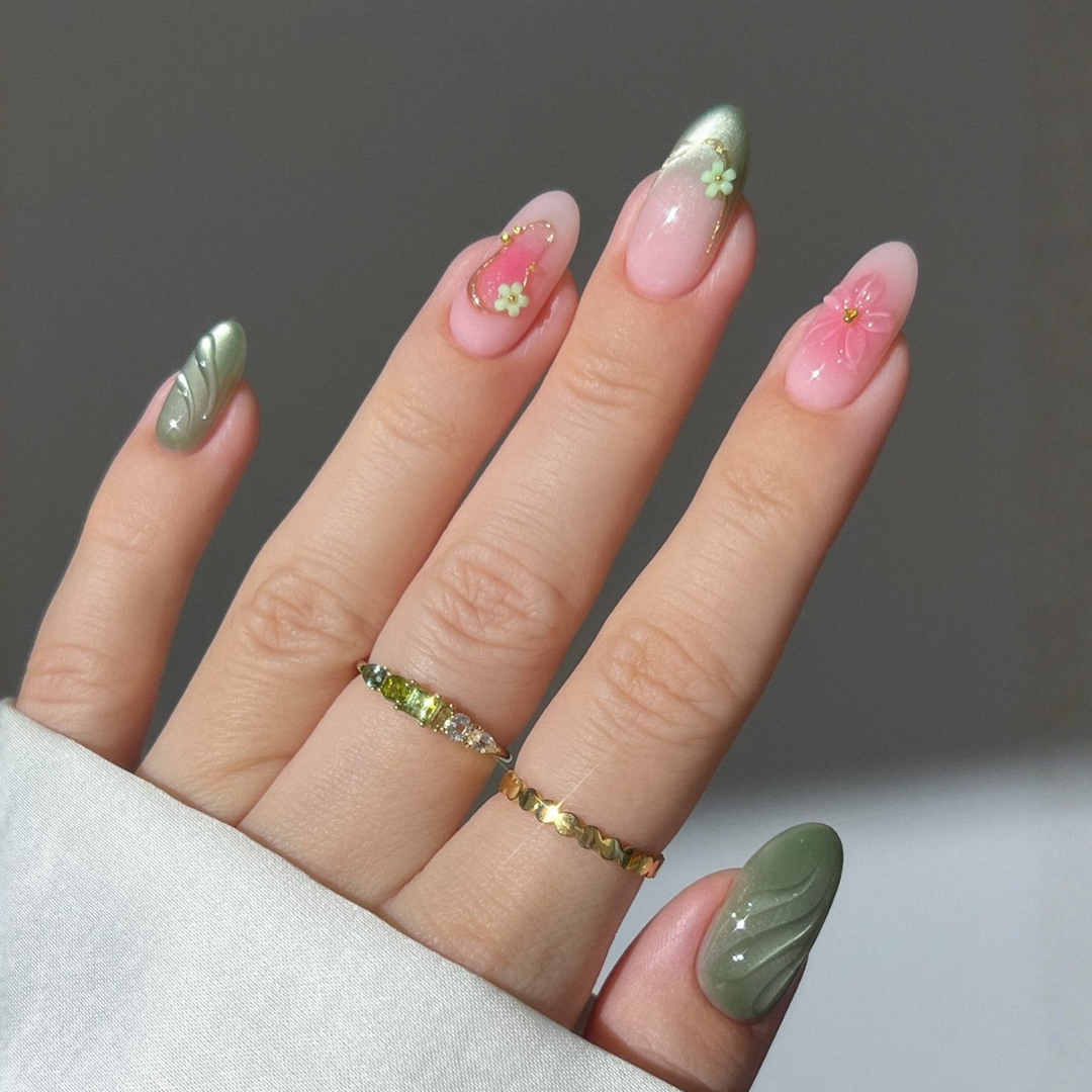 Blooming Petals Press-On Nails - Aninail