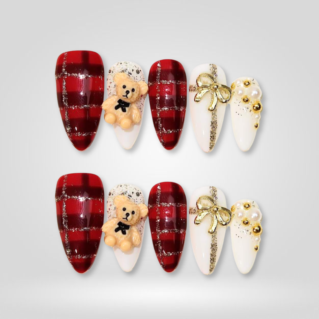Teddy Gift Christmas Press-On Nails - Aninail