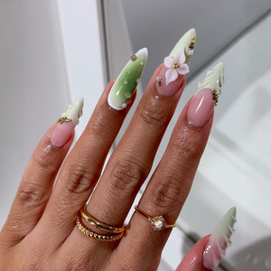 Blooming Tips Press-On Nails - Aninail