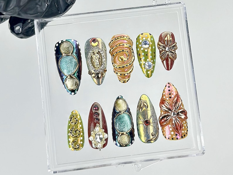 Luxe Gold Chrome Press On Nails | Artistic Metallic Fake Nails | Textured Gold 3D Design Nail Art | Gold & Silver Glam Press Ons | OB872YK