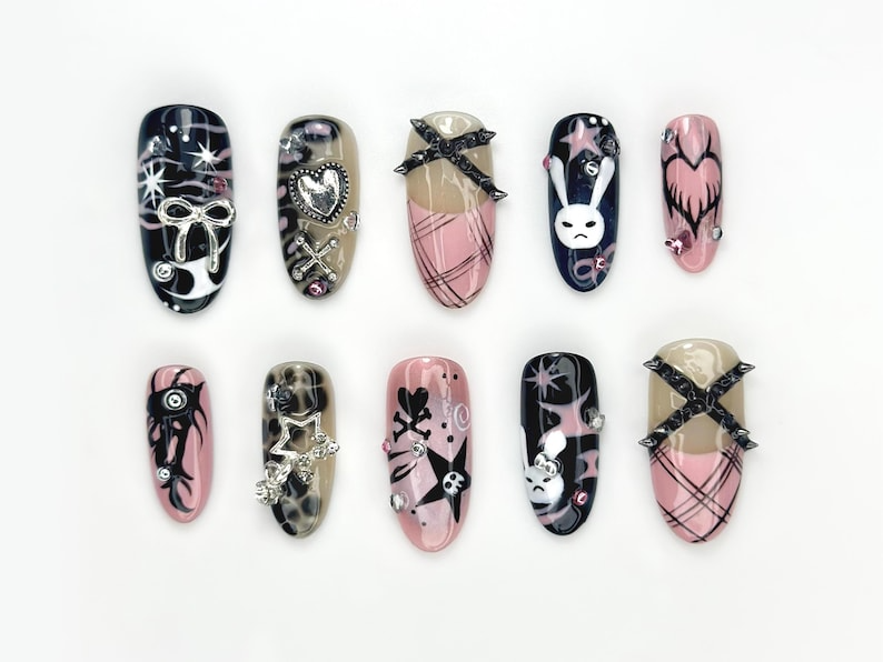 Gothic Bunny & Punk Heart Press On Nails | Y2K Alternative Nail Art | Pink Plaid, Stars And Skulls | Cute Bunny Gothic Vibes | OB1046EP