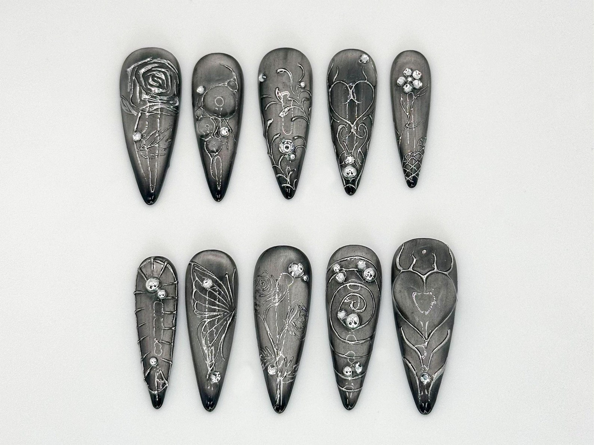 Elegant Silver Gothic Press-On Nails | Intricate Butterfly and Rose Silver Nails | Luxury Silver Gothic | Butterfly & Rose Design | OC630LC