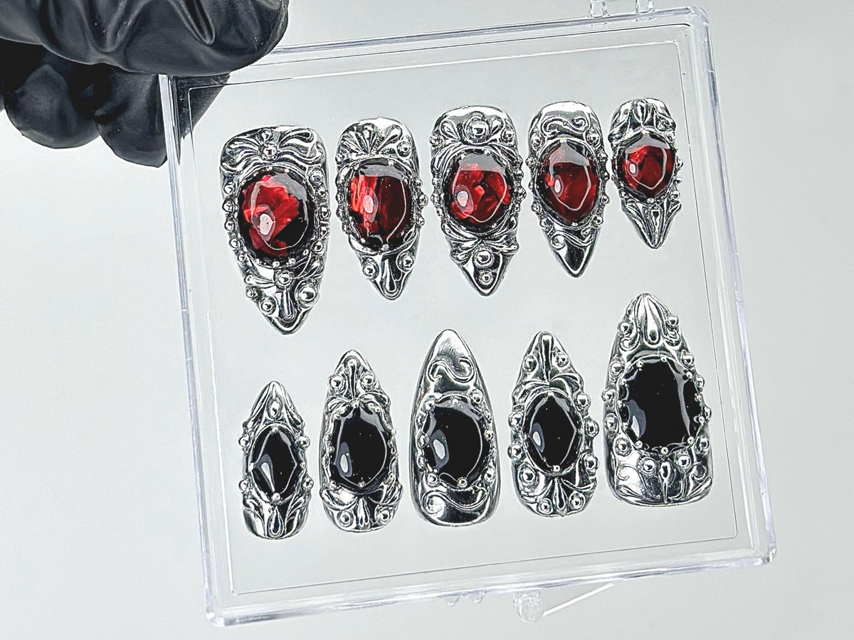 Gothic Vampire Jewel Press On Nails | Red Black Gem Nails with Metal Frame Fake Nails | Black Bloodstone Nail Art | Silver Metal | OB895YC