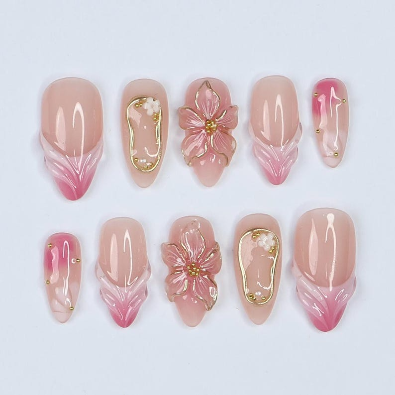 Blush Bloom Elegance Press On Nails with 3D Floral Accents| Gold Details & Pink Ombre| Suitable for Wedding| Events or Gift for Her OC828LK