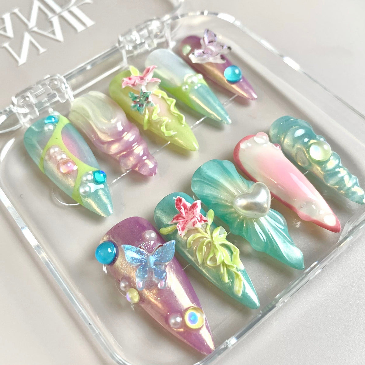 Floral Charm 3D Butterfly Press-On Nails - Aninail