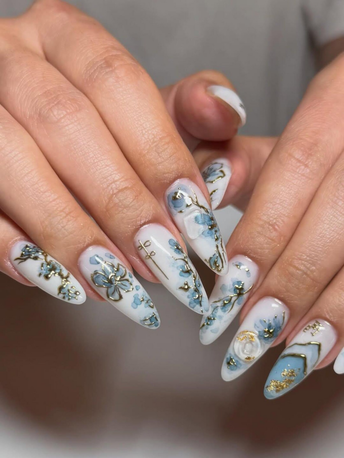 Blue Bloom Elegant Press On Nails | Chinese Luxury Floral Nails | Gold Wire Stiletto Nails | Clear Luxury Art Press Ons | OC299EC