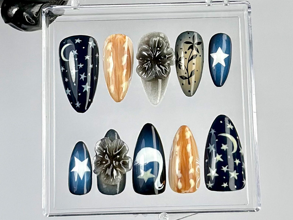 Luxury Night Sky Press On Nails | Midnight Sky Themed Fake nails | Dark Aesthetic Celestial Nail Art | Starry Night Press Ons | OB788YK