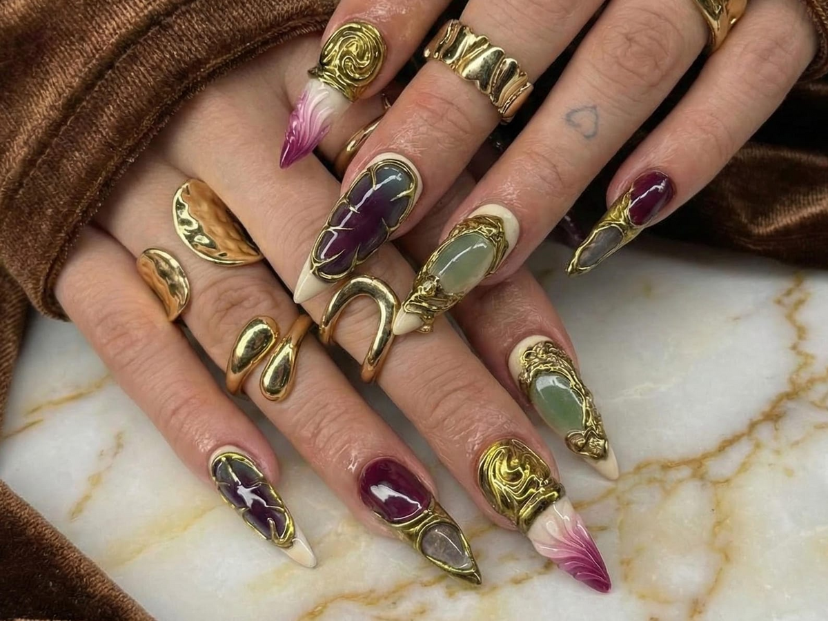 Gothic Garnet Gold Press On Nails | Frech Tips Gold Couture Nail Art | Burgundy Jade Statement Nails | Handmade Luxury Stiletto Set OB270EC