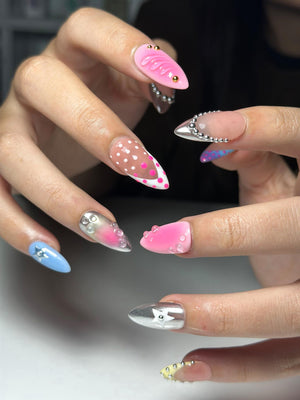 Glossy Press On Nails with Chrome Silver and Jelly Pink | Star Accent Pastel Nails in Almond Shape | Cute Nails | OC345NC