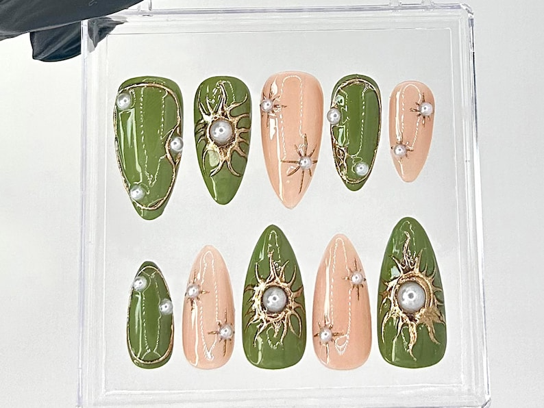Elegant Green and Gold Press On Nails | Gold Sunburst and Pearl Accented Fake Nails | Custom Green Pearl Nail Art | Luxury Nails | OC740YC