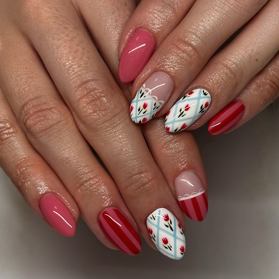 Blooming Picnic Press-On Nails - Aninail