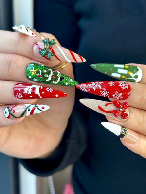 Cozy Knit Christmas Press On Nails | Red Green Holiday Nail Art |Festive Tree & Ribbon Design| Candy Cane And Snowflake Design | OB1195EK