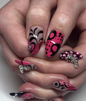 Y2K Hot Pink Press On Nails | Retro Pop Art Nail Set | Black & Pink Graphic Nails with Star Charms | Y2K Vibes Acrylic Press Ons | OC795HK