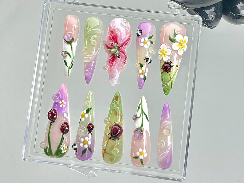 Ladybug Spring Floral Press On Nails | Spring Floral Cottagecore Nails | Spring Nature Design Nail Art | Wildflower Fake Nails | OB857YC