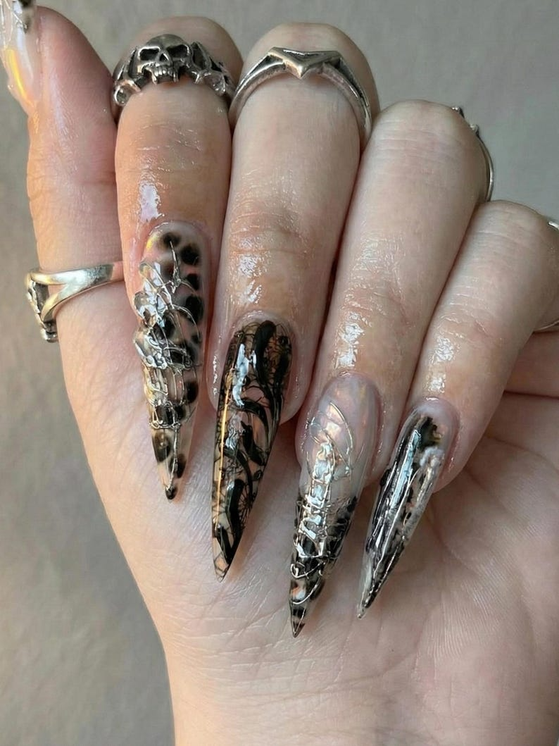 Press On Nails Adhesive Tabs – Black Silver Chrome Abstract Art Long Stiletto Handmade Fake Nails for Gothic Futuristic Look | OB2L