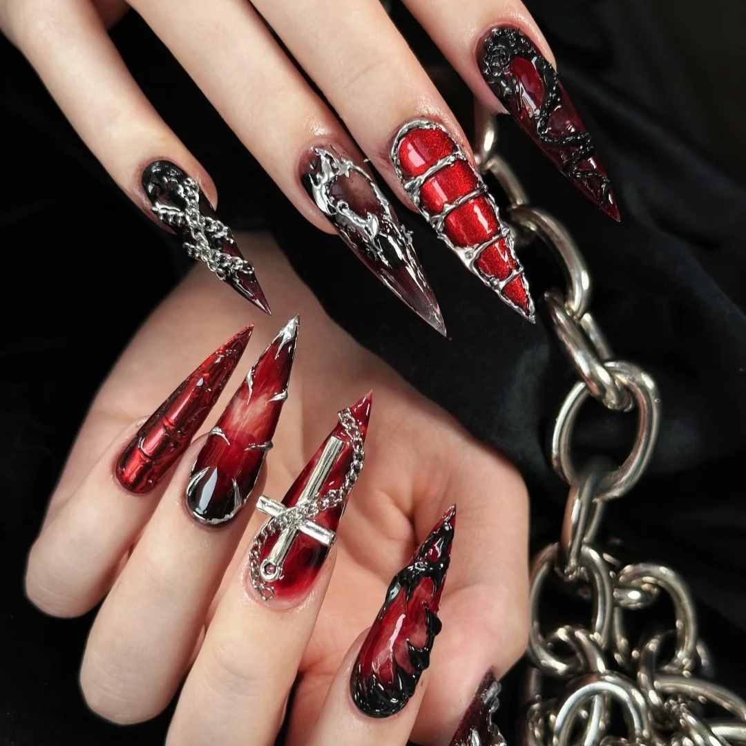 Nightshade Bloom Floral Press-On Nails - Aninail
