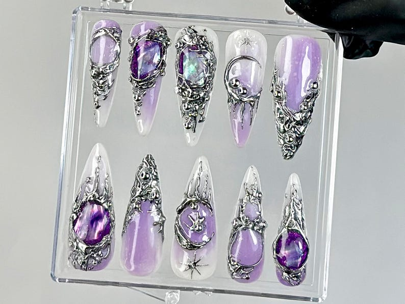 Gothic Purple Press On Nails | Dark Glam Fake Nails | Silver and Purple Nail Art | 3D Gothic Purple Fake Nails | Gothic Nails | OC737YC