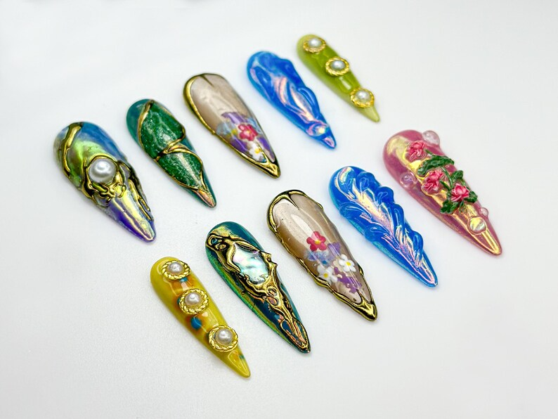 Floral Chrome Press On Nails | Mixed Pearl 3D Art Nails | Sculpted Nature-Inspired | Holographic Garden Press Ons | Artistic Nail | OB856HK