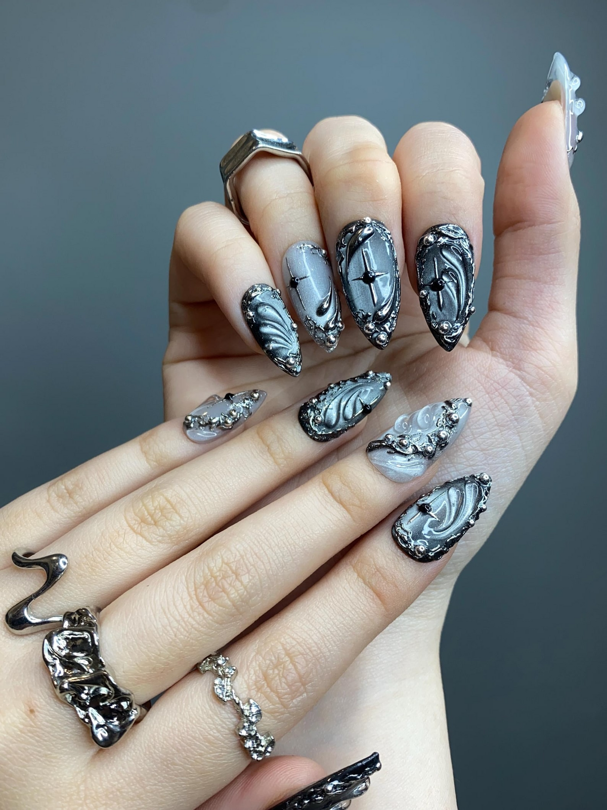 Silver Gothic Press On Nails | Black Chrome Metallic Nail Art | Handmade Dark Luxury Press Ons | Abstract Stiletto Nails | OC1254GC