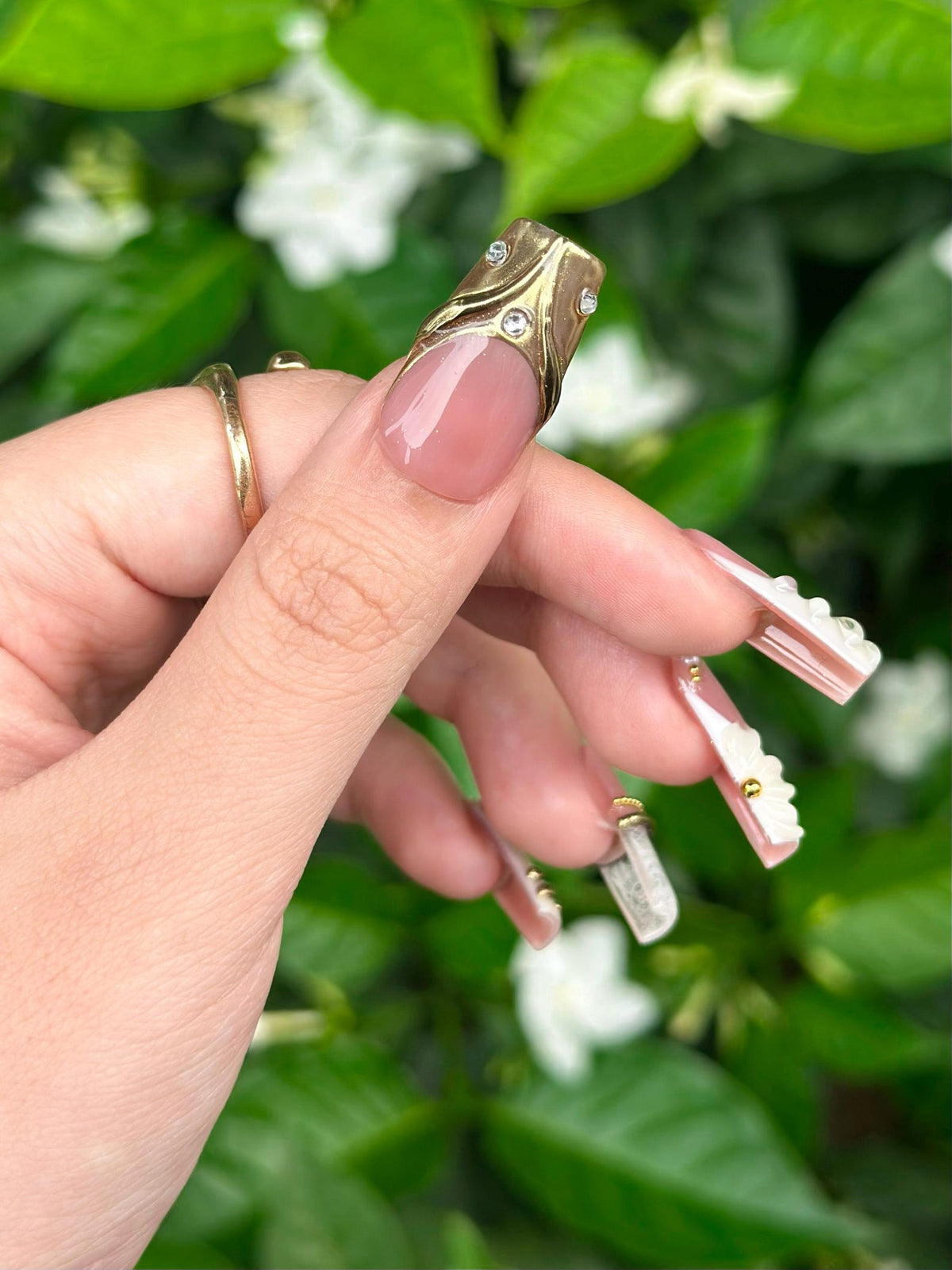 Royal Balletcore Press On Nails | Luxury Pearl Bow Fake Nails | Handpainted Gold French Tip Nails |Elegant Bridal Nails Reusable | OB343IC