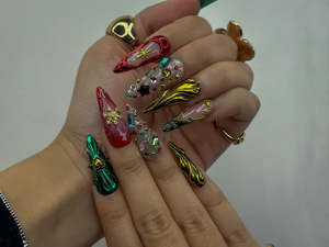 Luxe Ornament Christmas Press On Nails | 3D Holiday Nail Art | Red & Green Chrome Nails | Rhinestone Design | Festive Press Ons | OB214HC