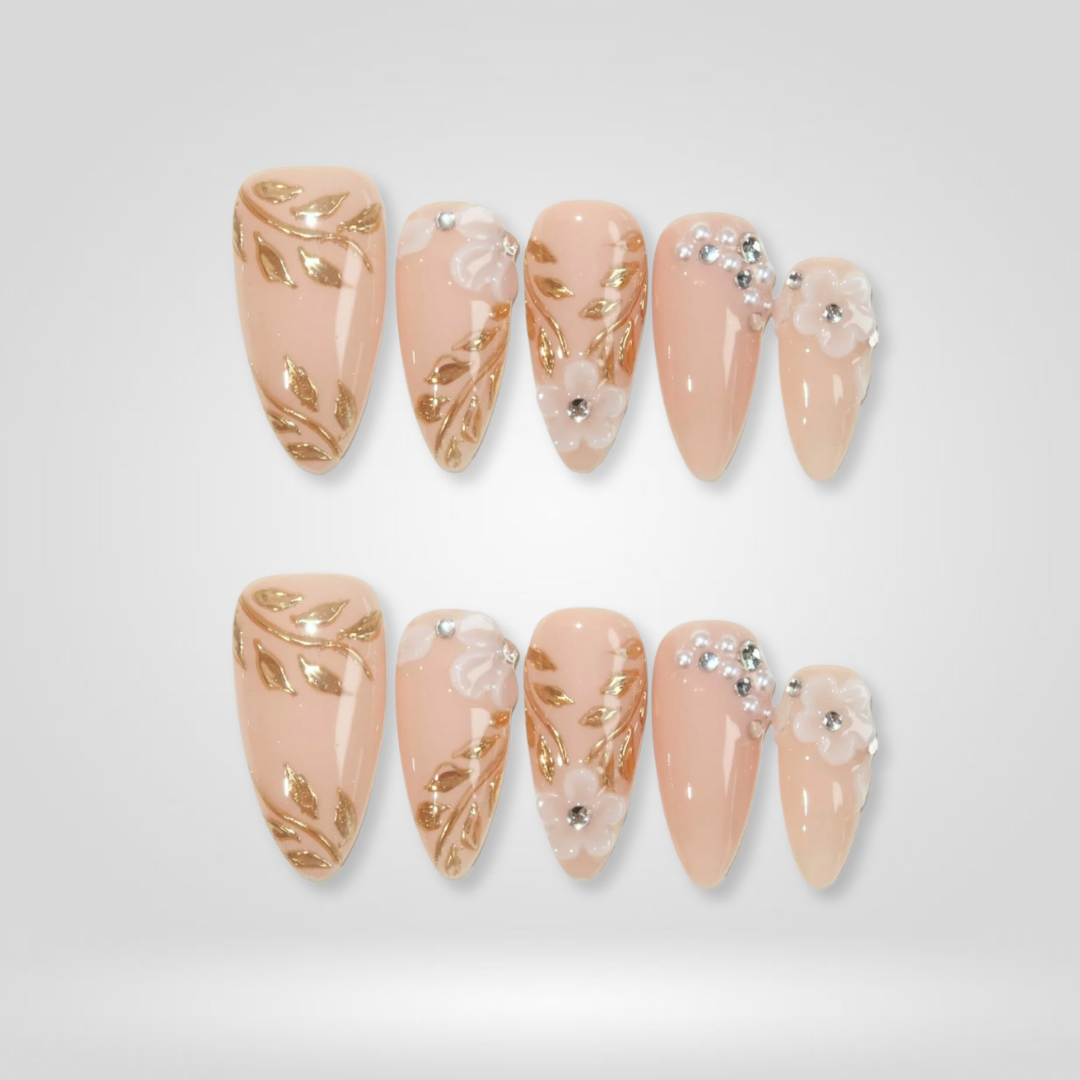 Golden Petal Floral Press-On Nails - Aninail