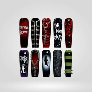 Creepy Text Grunge Press-On Nails - Aninail