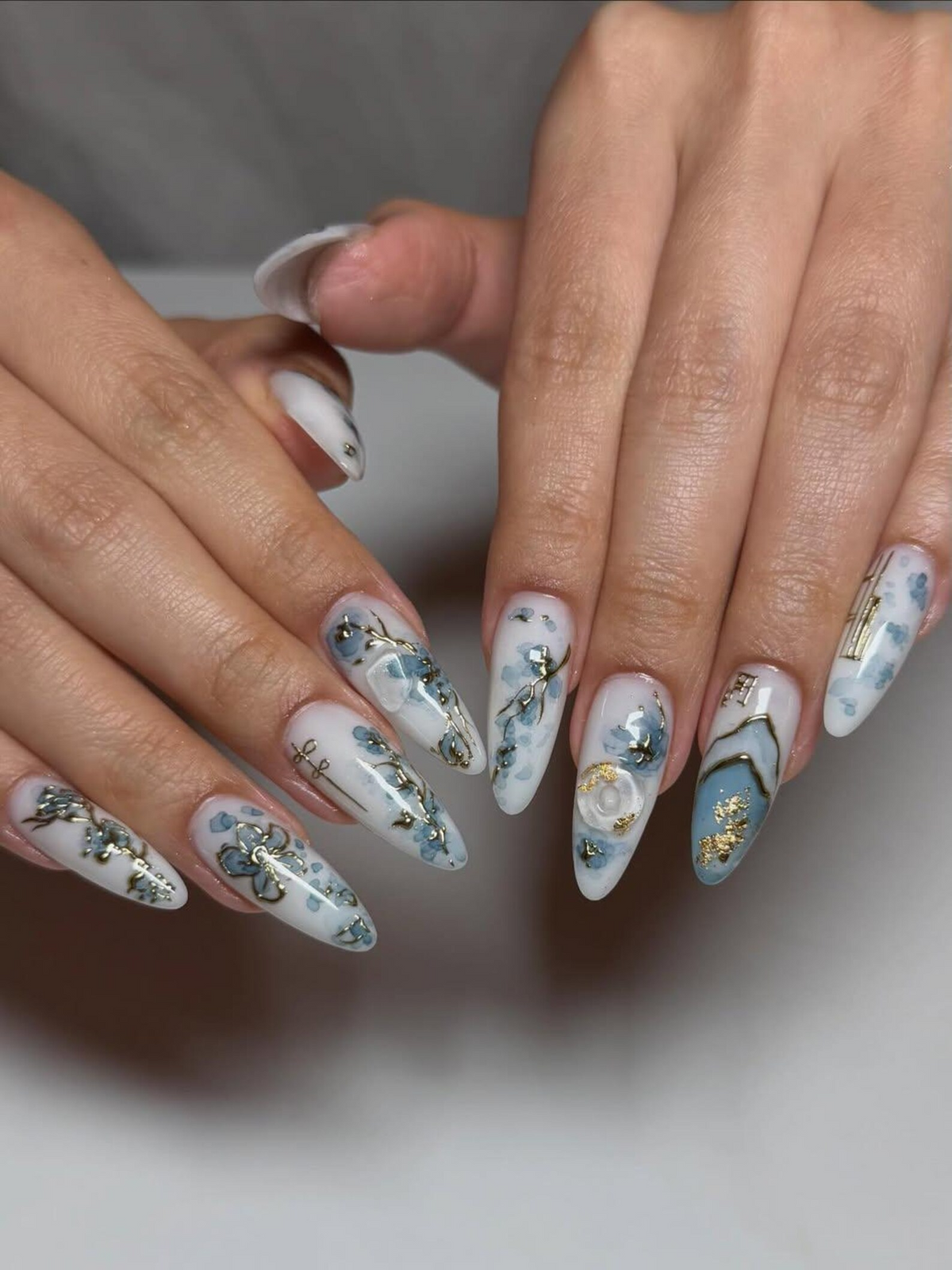 Blue Bloom Elegant Press On Nails | Chinese Luxury Floral Nails | Gold Wire Stiletto Nails | Clear Luxury Art Press Ons | OC299EC