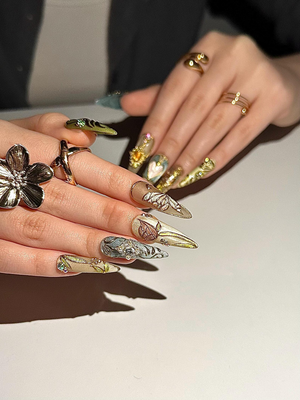 Baroque Stained Glass Press On Nails | Vintage Luxury Heart Nails | Handmade Victorian Aesthetic Nails | Handmade Stiletto Press Ons|OB311HC