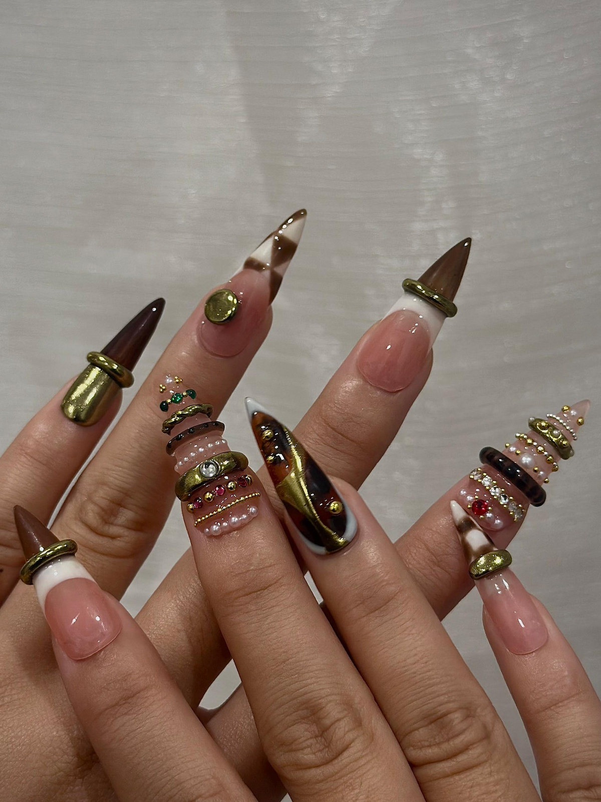 Brown Gold Luxe Press On Nails | Sculptural Ring Nail Art | Luxury Jewelry Inspired Nails | High Fashion Press Ons | Luxury Nail | OB262HK
