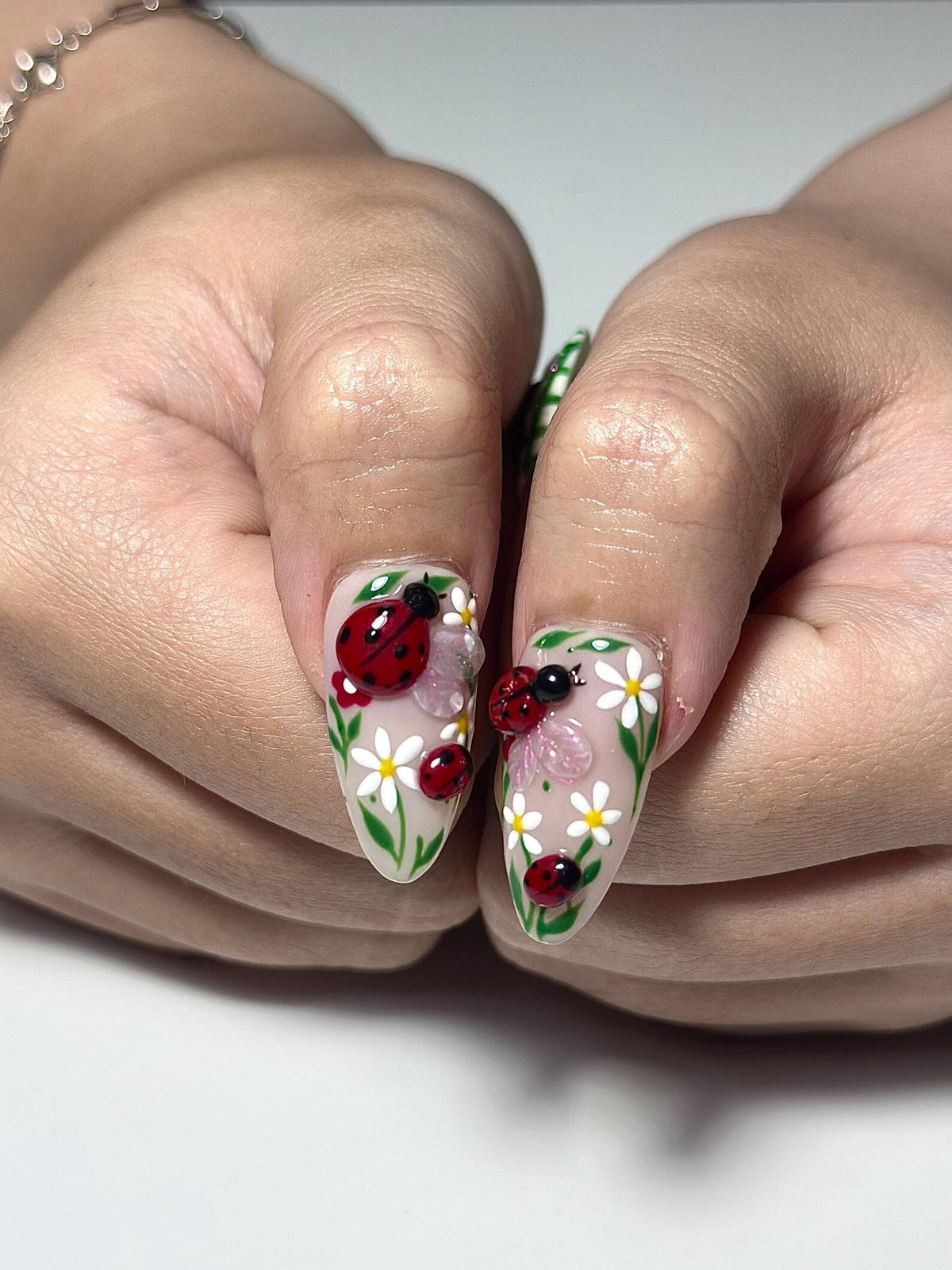 Cottagecore Daisy Ladybug Nails | Spring Gingham Press On Nails | Cute Picnic Nail Art | Green and White Nails | Floral Fake Nails| OC1317IC