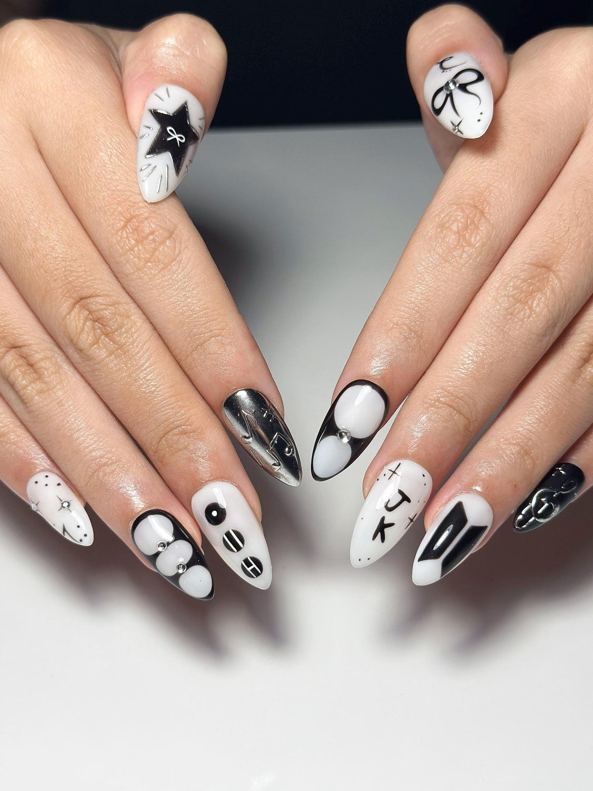 JungKook Inspired Black & White Nails | Kpop JK Solo Era Press Ons | Y2K Star and Bow Nails | Musical Note Gothic Press Ons | OC364IK