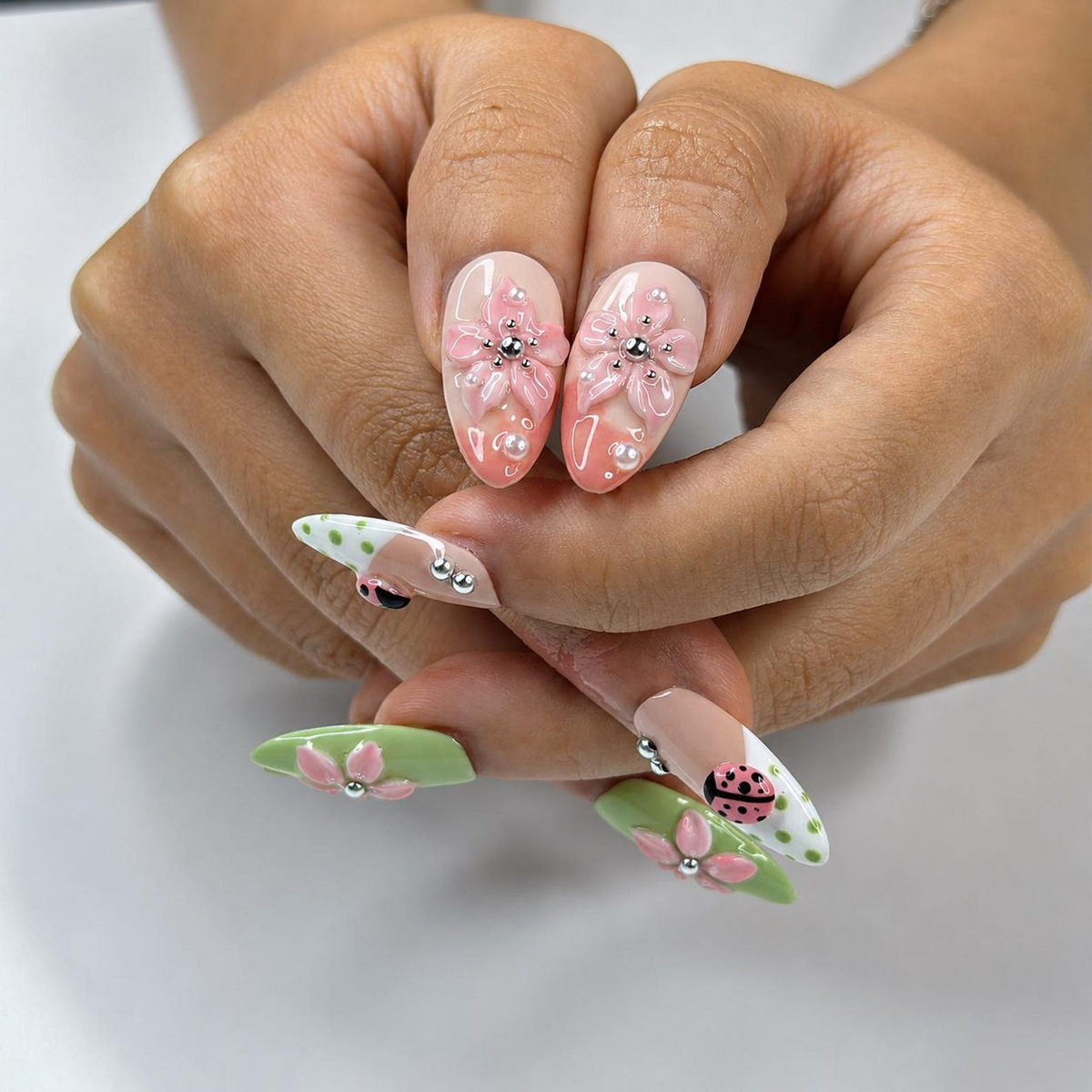 Ladybug Press On Nails Almond • Spring Garden Gift • Pink Green 3D Flower Cute Kawaii Handmade Fake Nails Reusable Set Floral Gift | OB428LG