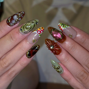 Art Nouveau Press On Nails with Gold Details | Abstract Floral & 3D Chrome Art | Vintage Statement Nails | OB543UC