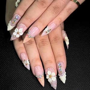 Blush Pink Floral Press On Nails, 3D Flower Nails, Elegant Bridal Nails, Luxury Nude Nails, Pearl Rhinestone Nails, OB1380U