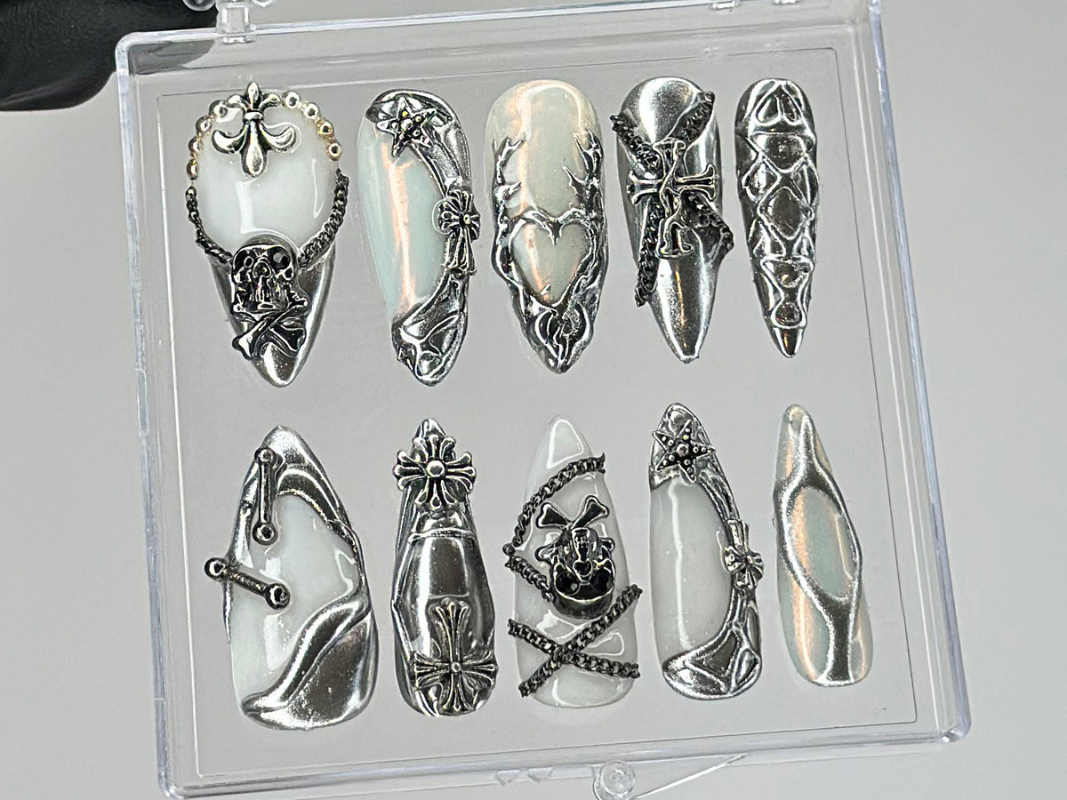 Luxury Gothic Press On Nails | Unique Skull and Chain Fake Nails | Custom Silver Nail Art | Gothic Nails | press ons | Y2k Nails | OC402TL