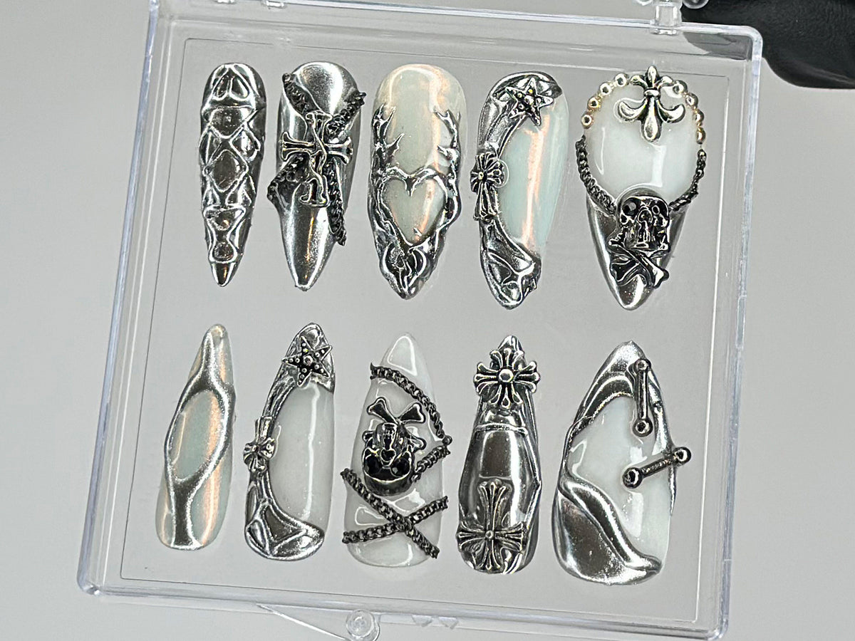 Luxury Gothic Press On Nails | Unique Skull and Chain Fake Nails | Custom Silver Nail Art | Gothic Nails | press ons | Y2k Nails | OC402TL