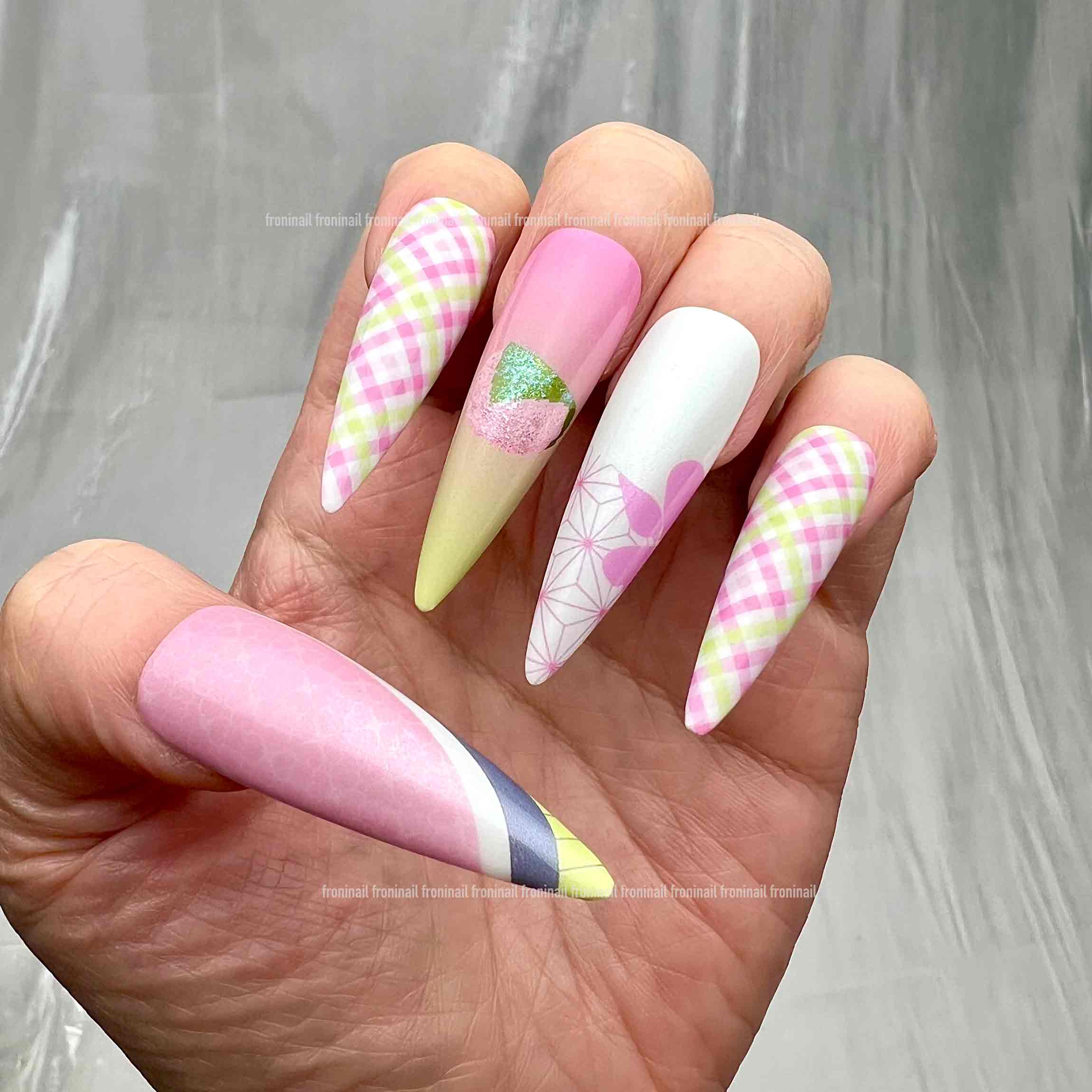 Demon Slayer Mitsuri Kanroji Love In Bloom Press On Nail