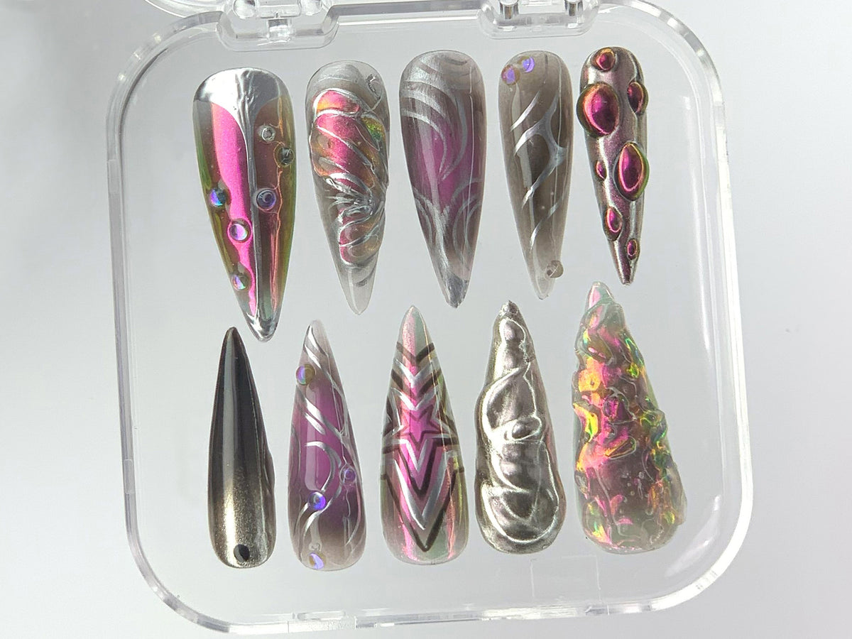 Futuristic Metallic Press On Nails | Unique 3D Holographic Fake Nails | Chrome Metallic Acrylic Nails | Holographic 3D Nail Polish | OB539YH
