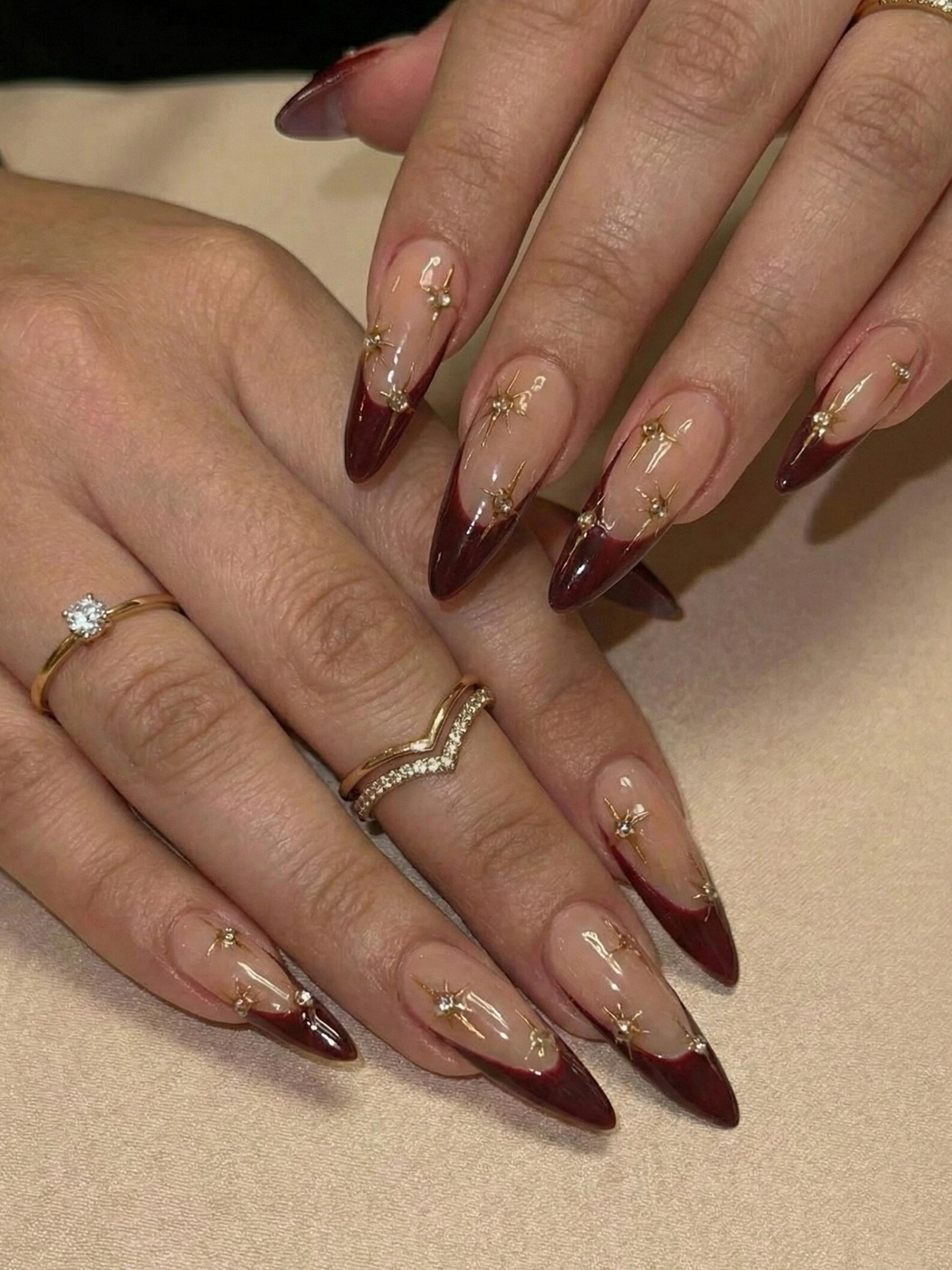 Nail Tabs for Press On Nails – Burgundy Star French Press On Nails for Luxury Women | OB10E