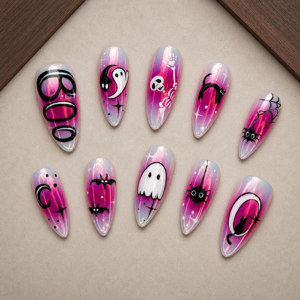 Chrome Boo Press-On Nails - Aninail