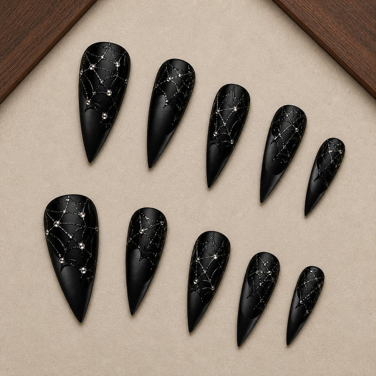 Diamond Web Noir Press-On Nails - Aninail