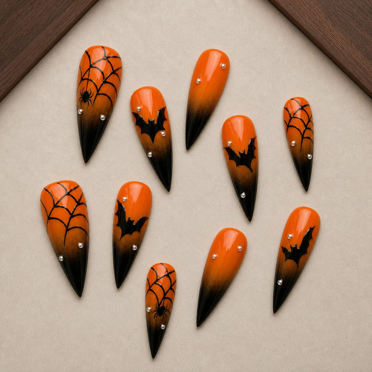 Ember Web Press-On Nails - Aninail