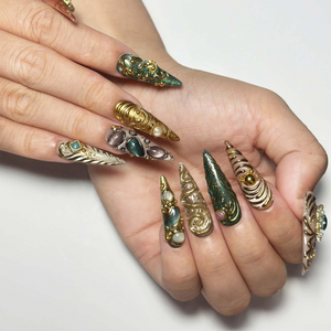 Emerald Jewelry Press On Nails | Gold Chrome Gemstone Nail Set | Ornate Baroque Fantasy Nails | Luxury Handmade Nails | OB457JG